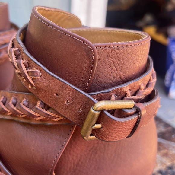 Polo Ralph Lauren NWOT leather heeled ankle boots with braided straps size 38 - Picture 4 of 9